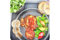 Plat jamaïcain jerk poulet